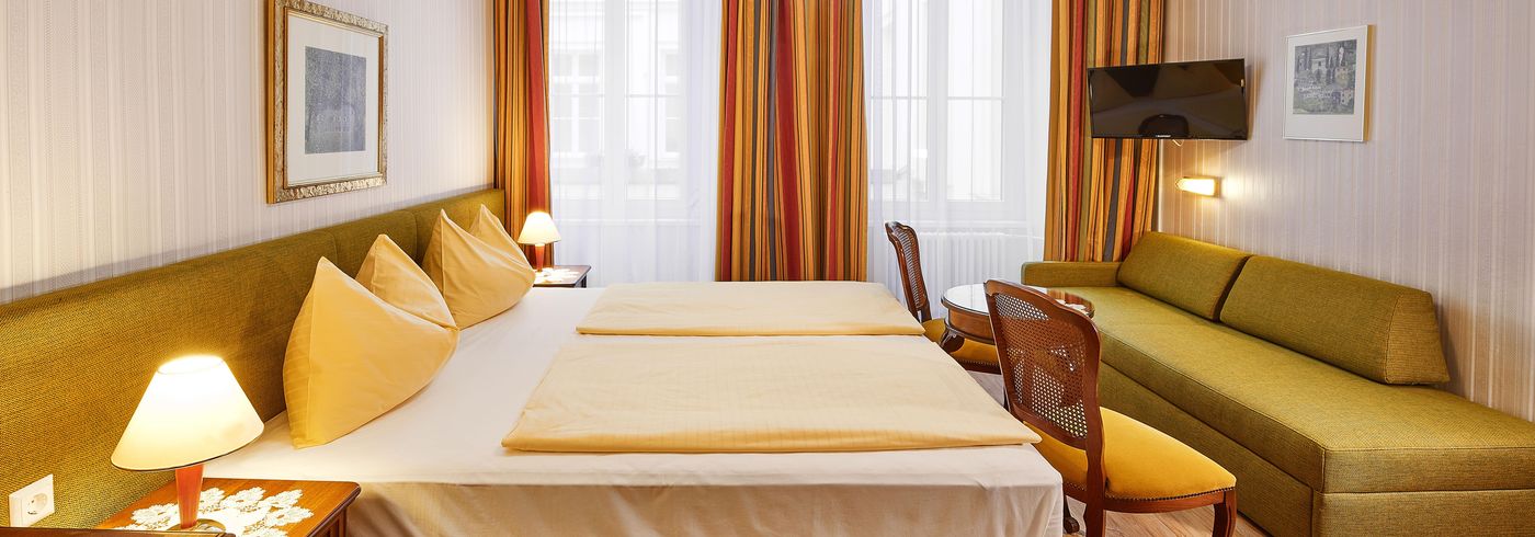 Unser komfortables Standardzimmer für max. 3 Personen - Hotel Austria Wien